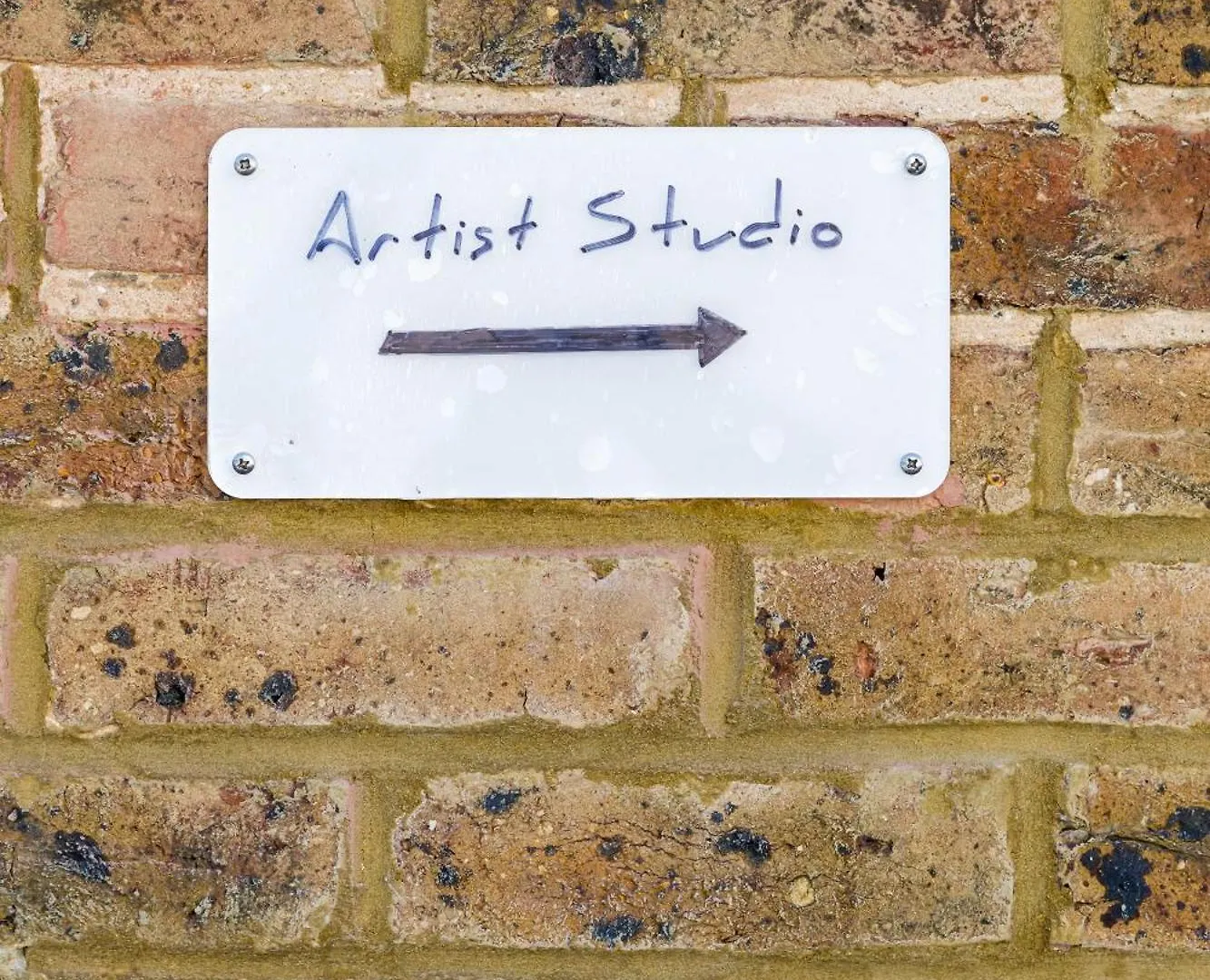 The Artists Studio - With Unique Japanese Garden Brighton